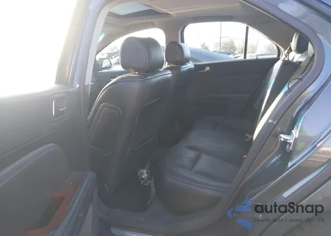 2007 Cadillac Sts V8 z USA, uszkodzony, nr VIN 1G6DC67A970182112